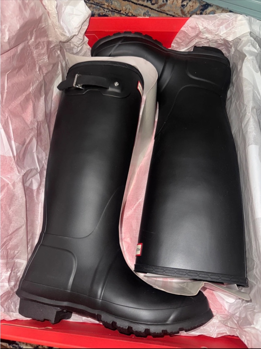 Hunter Matte Black Short Rain Boots with Red Logo With Boot Socks